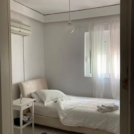 3 Bedrooms Beautiful Comfortable In Rodos Town Rhodes City